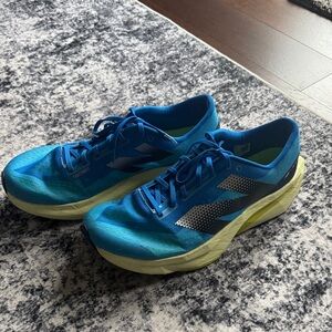 Men's New Balance Fuel Cell Rebel Blue and Yellow Running Shoes sz 13